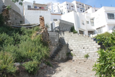 huset sett nedifrån tomten